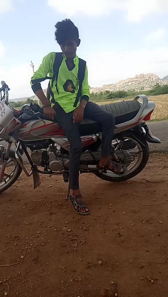 @dk kiccha143