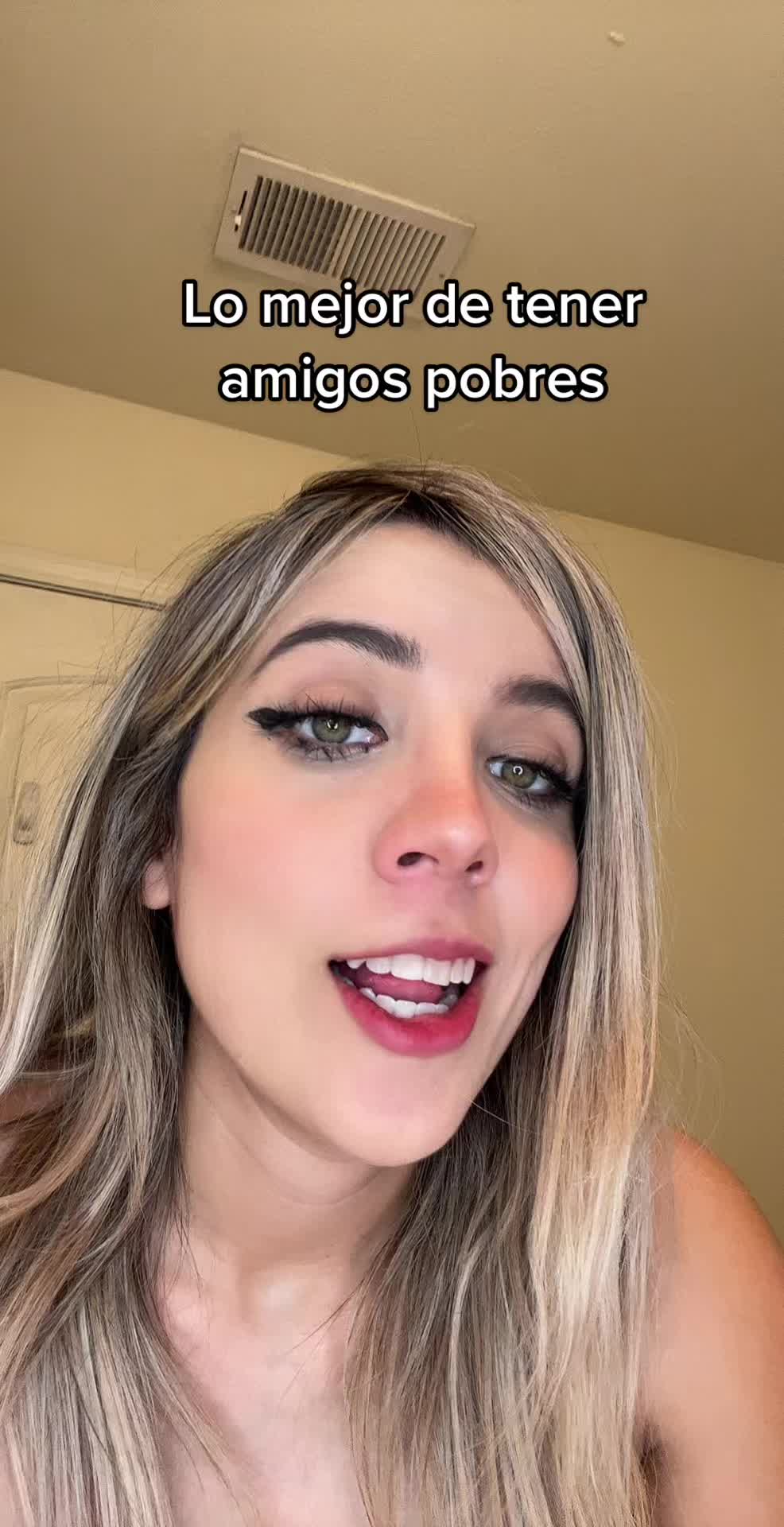 @Mayra Veronica