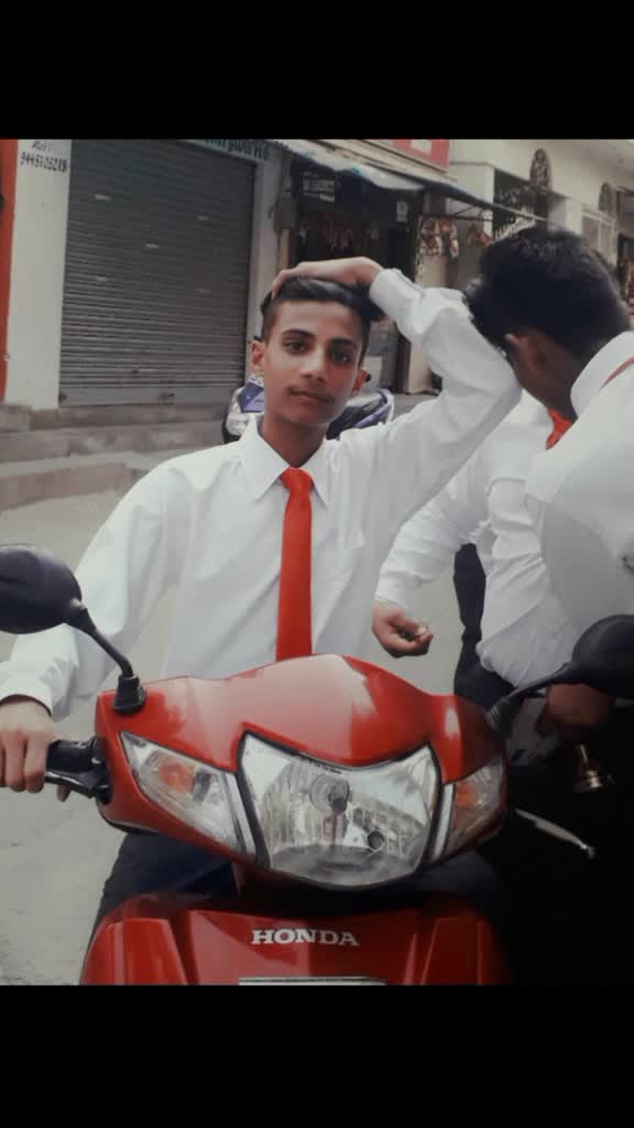 @Rocking star sandeep