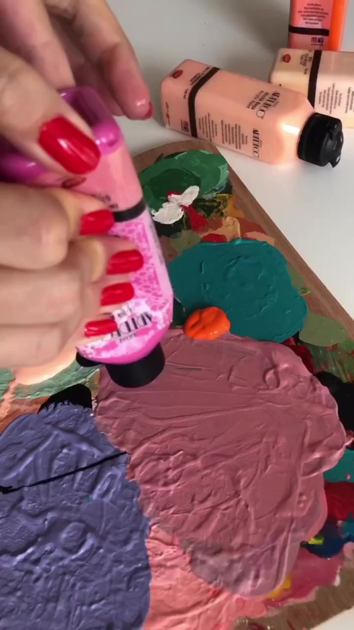 @megstudioo
