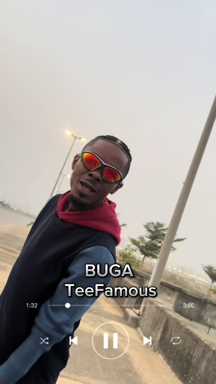@TeeFamous