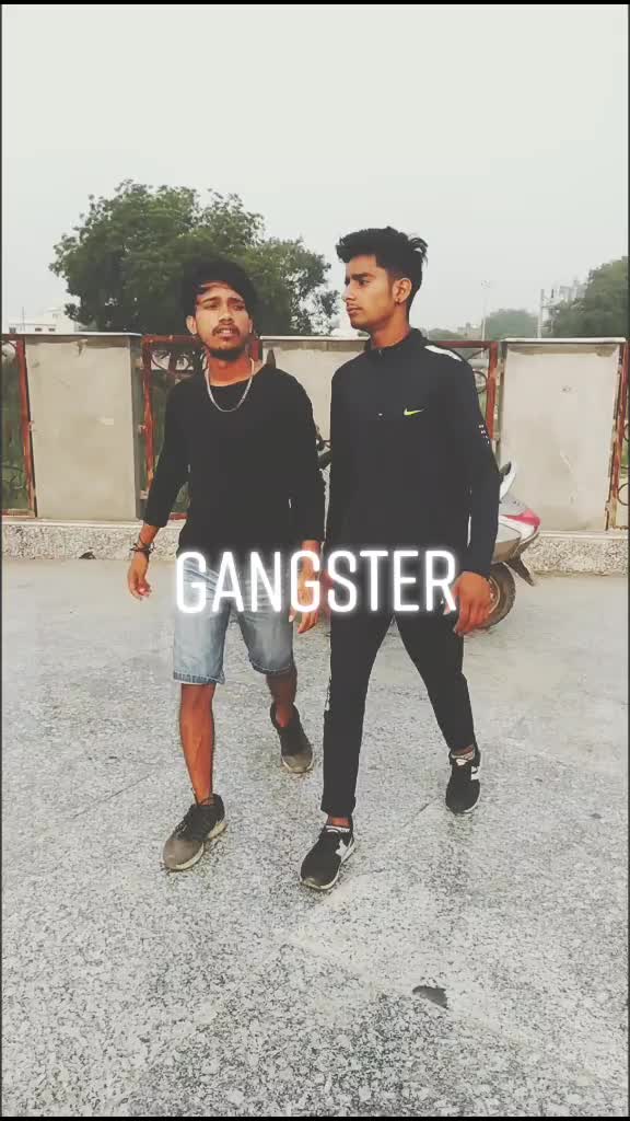 @🔫gun🔫