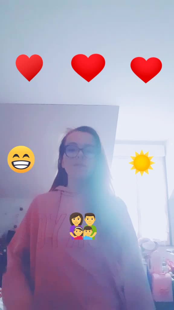@amandinecremont