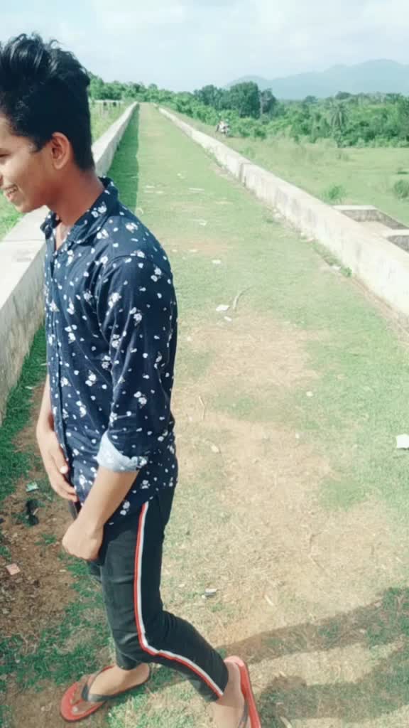 @Lover_boy_sagar 143