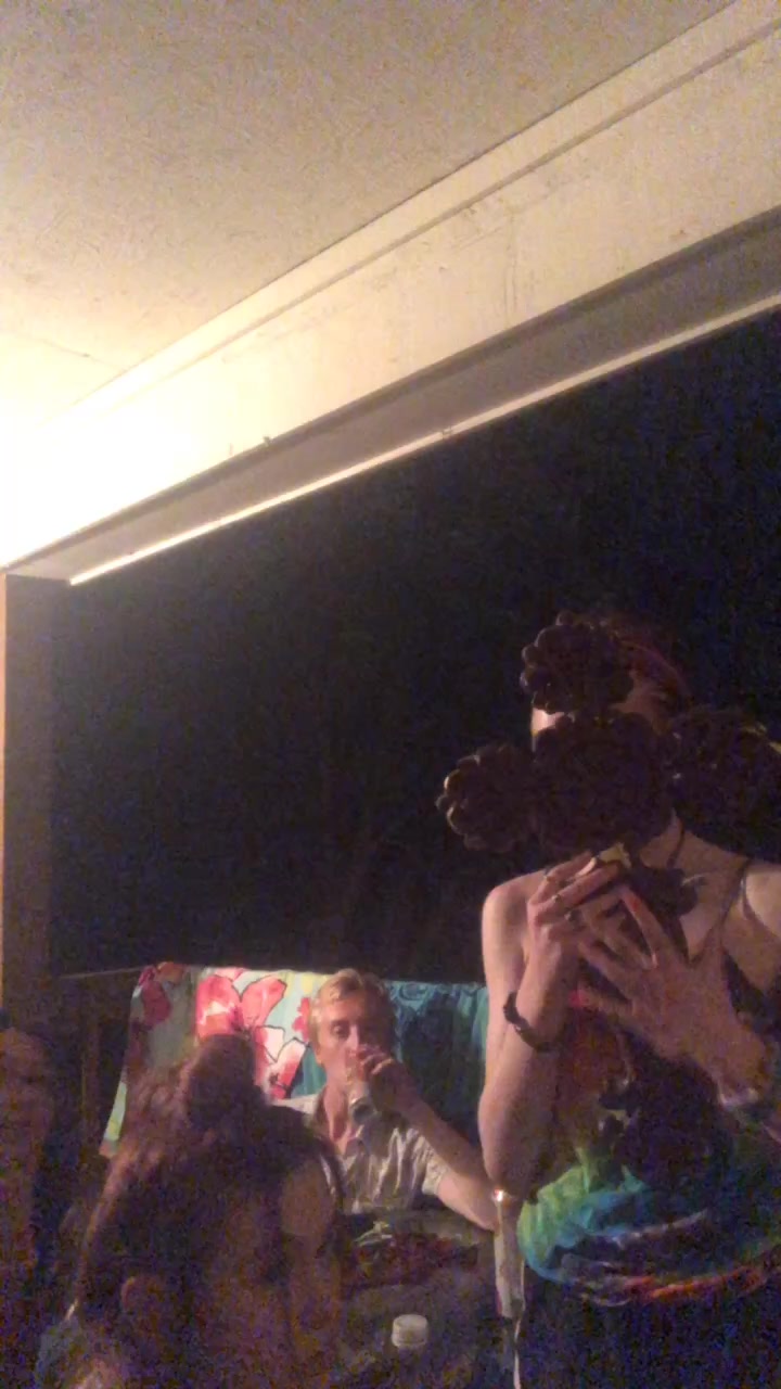 @Fat wh0r3
