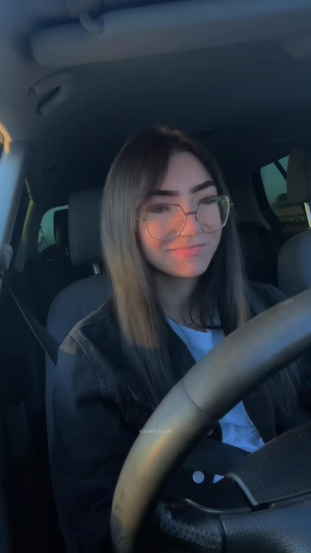 @P1 Zmora