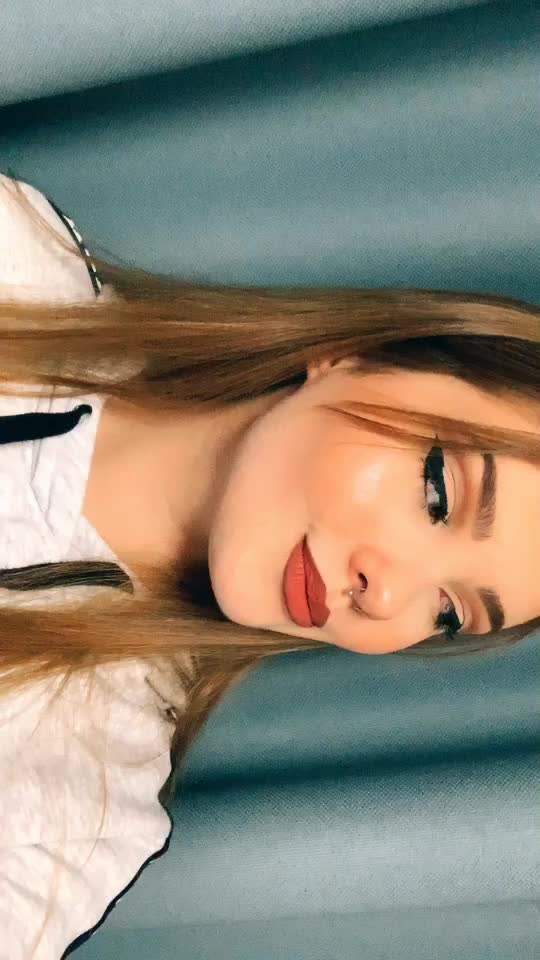 @Valeria