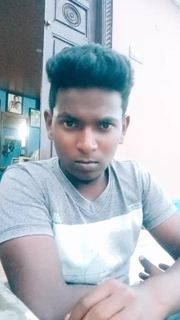 @காதல்_இல்லா_காதலன்