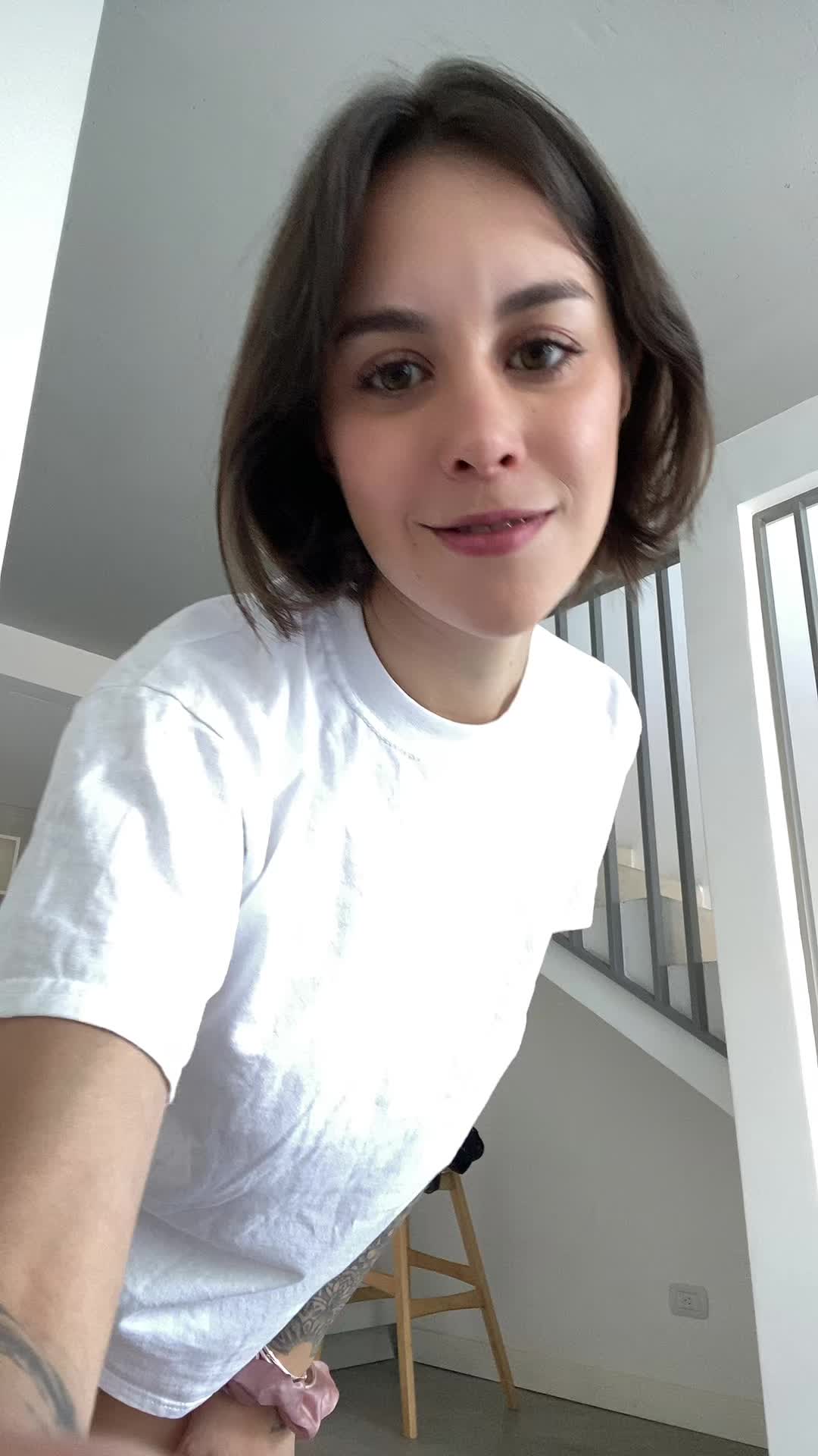 @literallysofia