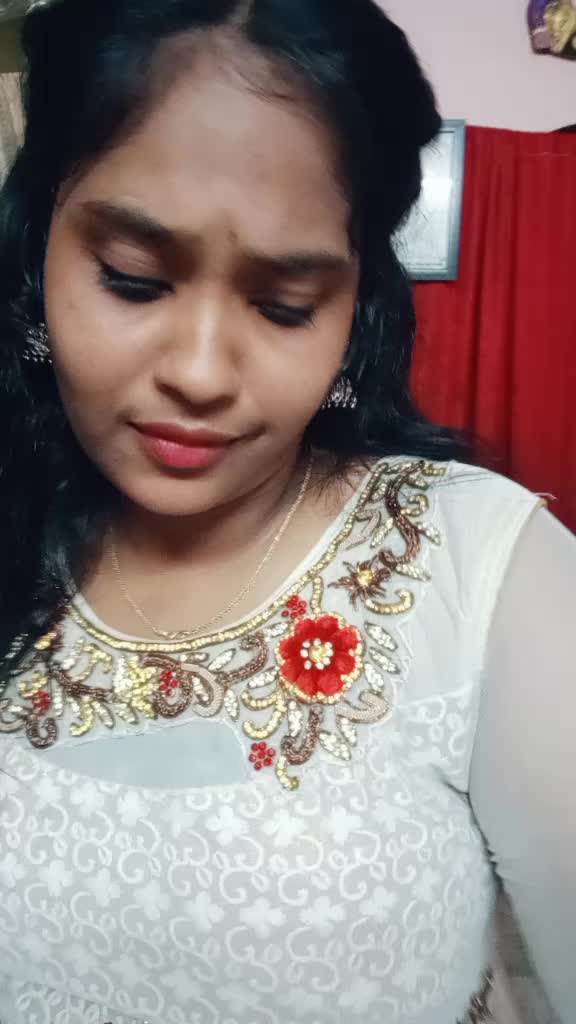 @👑amrutha👑