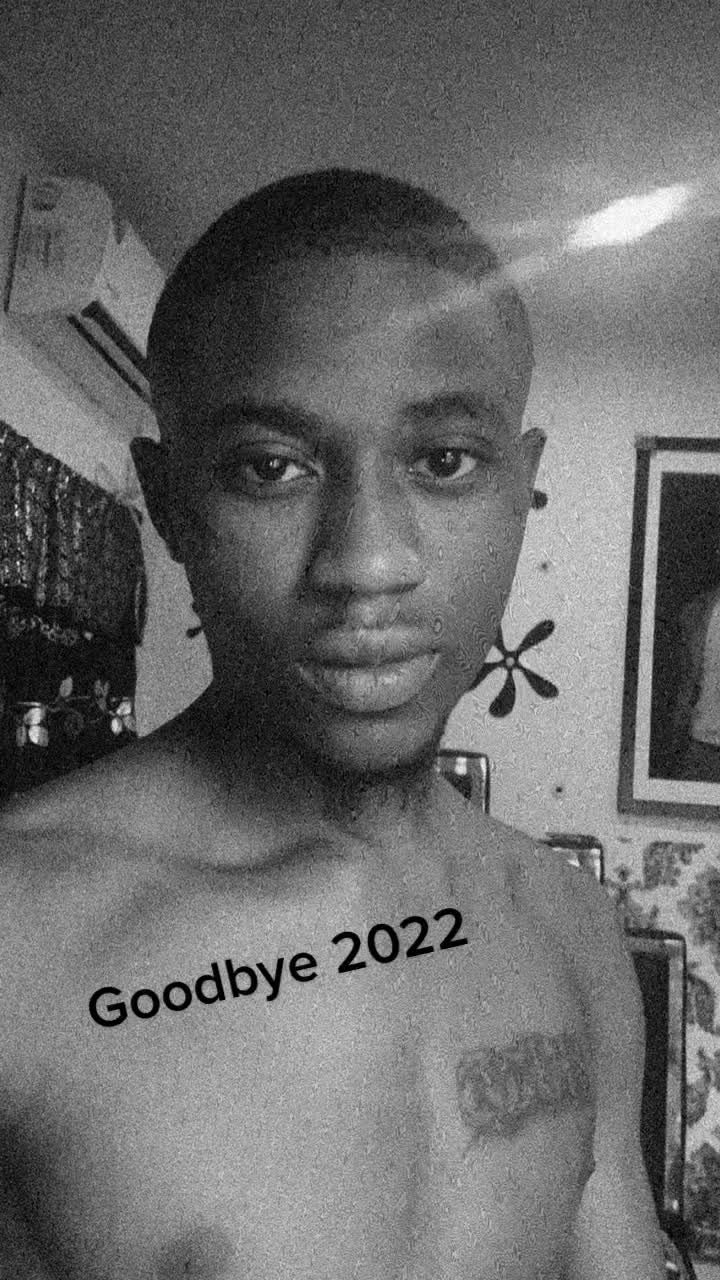 @YHasTee 🫥