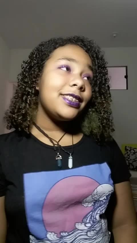 @Vitoria uchiha