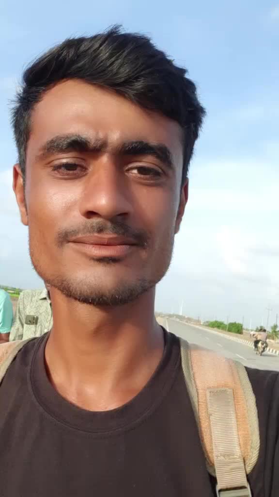 @Mr.yadu1c