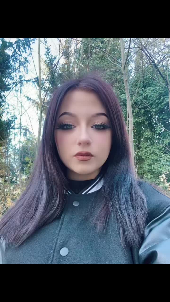 @𝓛💋