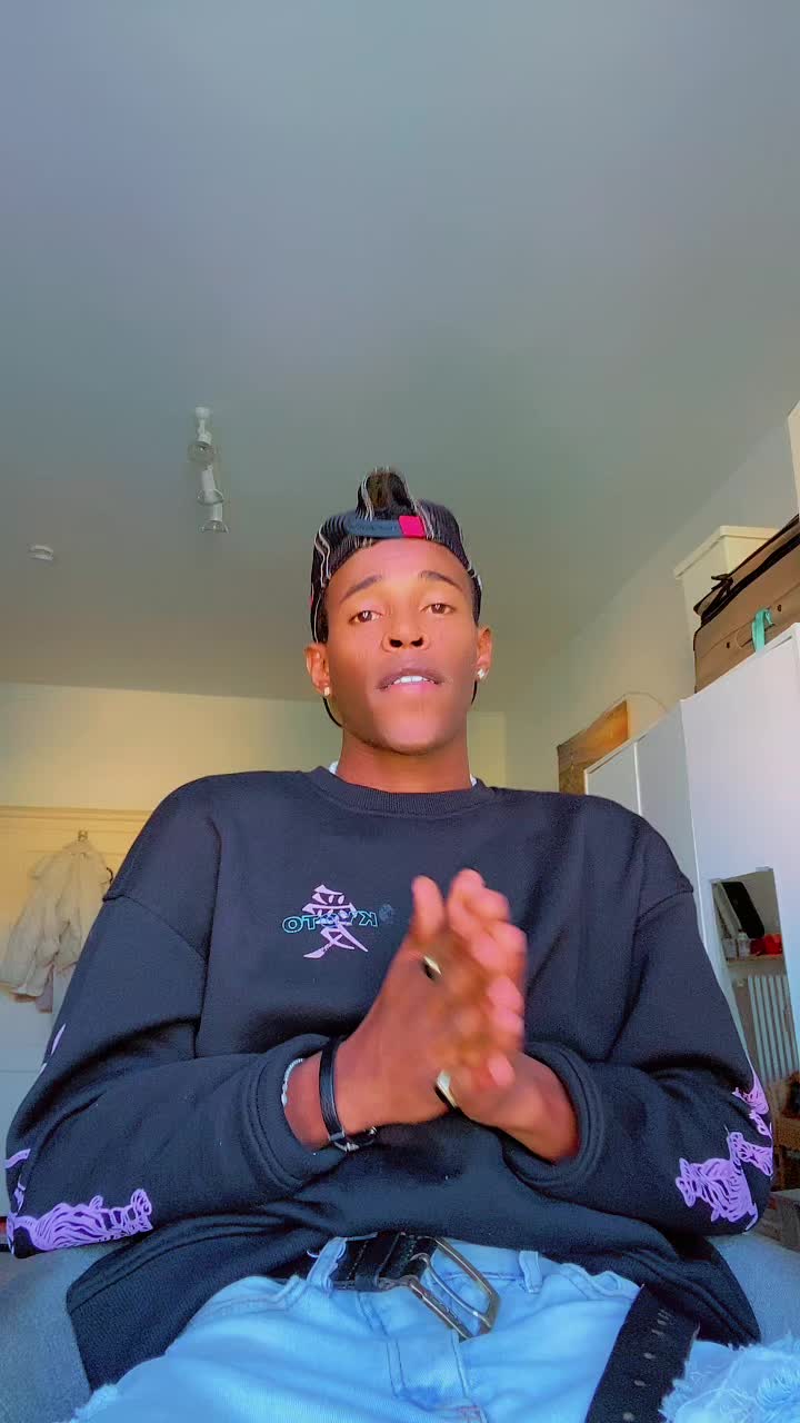 @Anasfolxumo