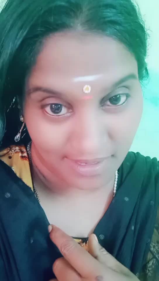 @பேபி தமிழ் பெண்