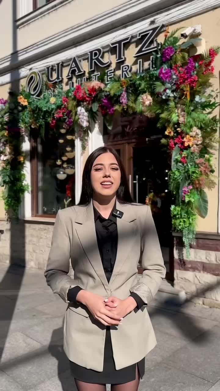 @rebeee