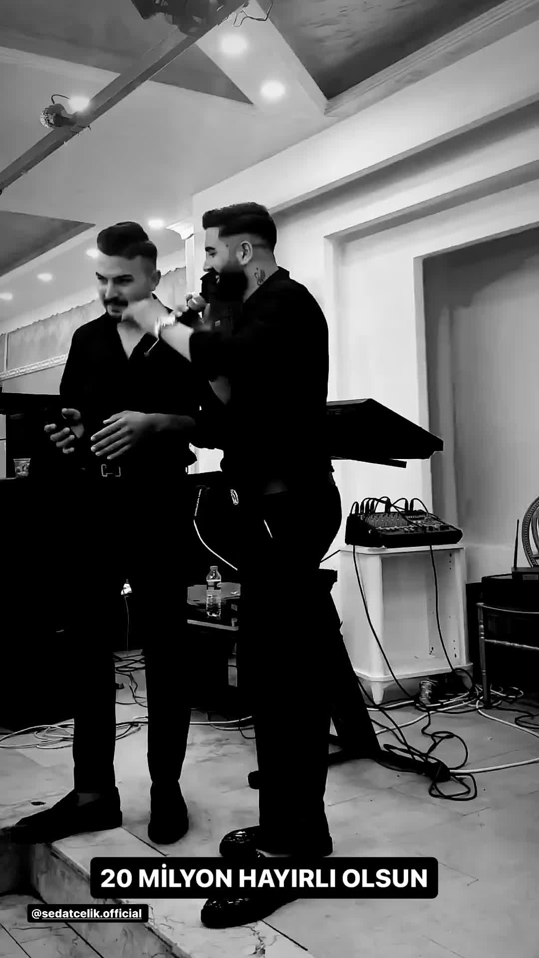@Sinan Özaraz