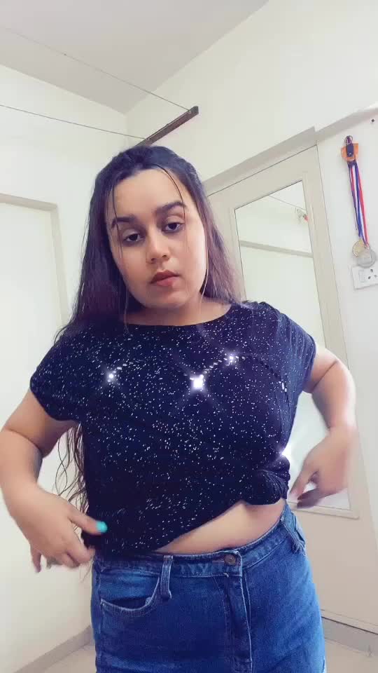 @Vidhi 🌈