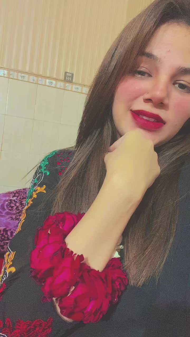 @Natasha komal🌎🌸