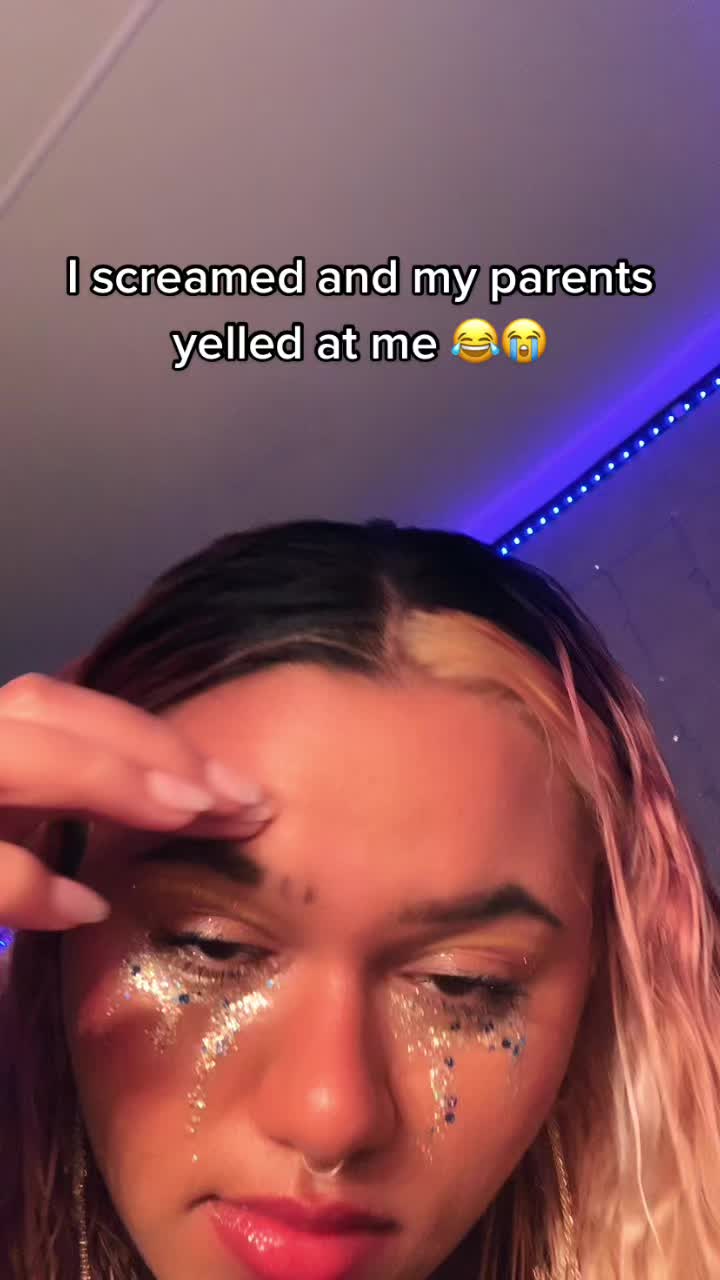 @𝓓𝓮𝔃♡