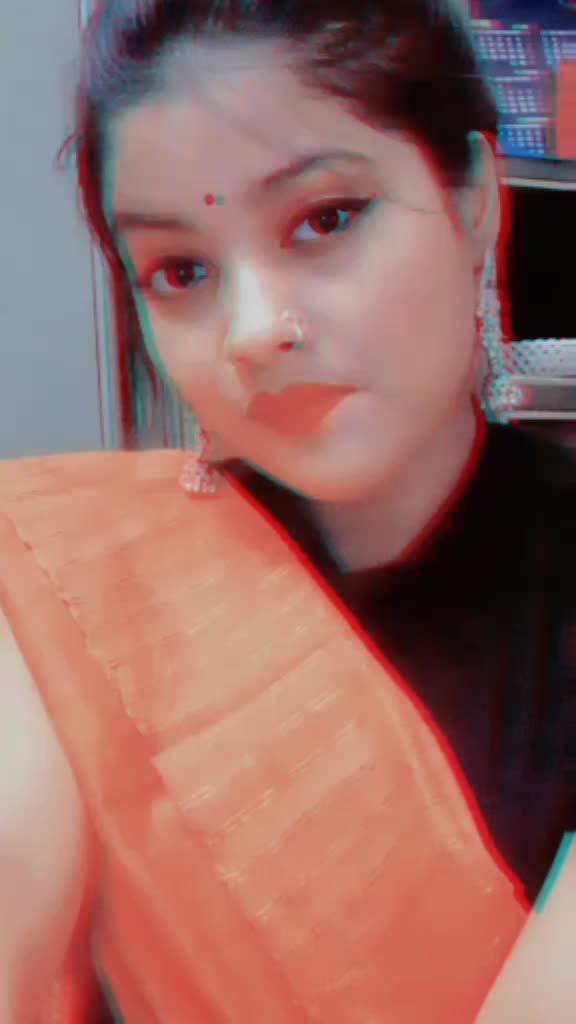 @👑Sayani Roy👑