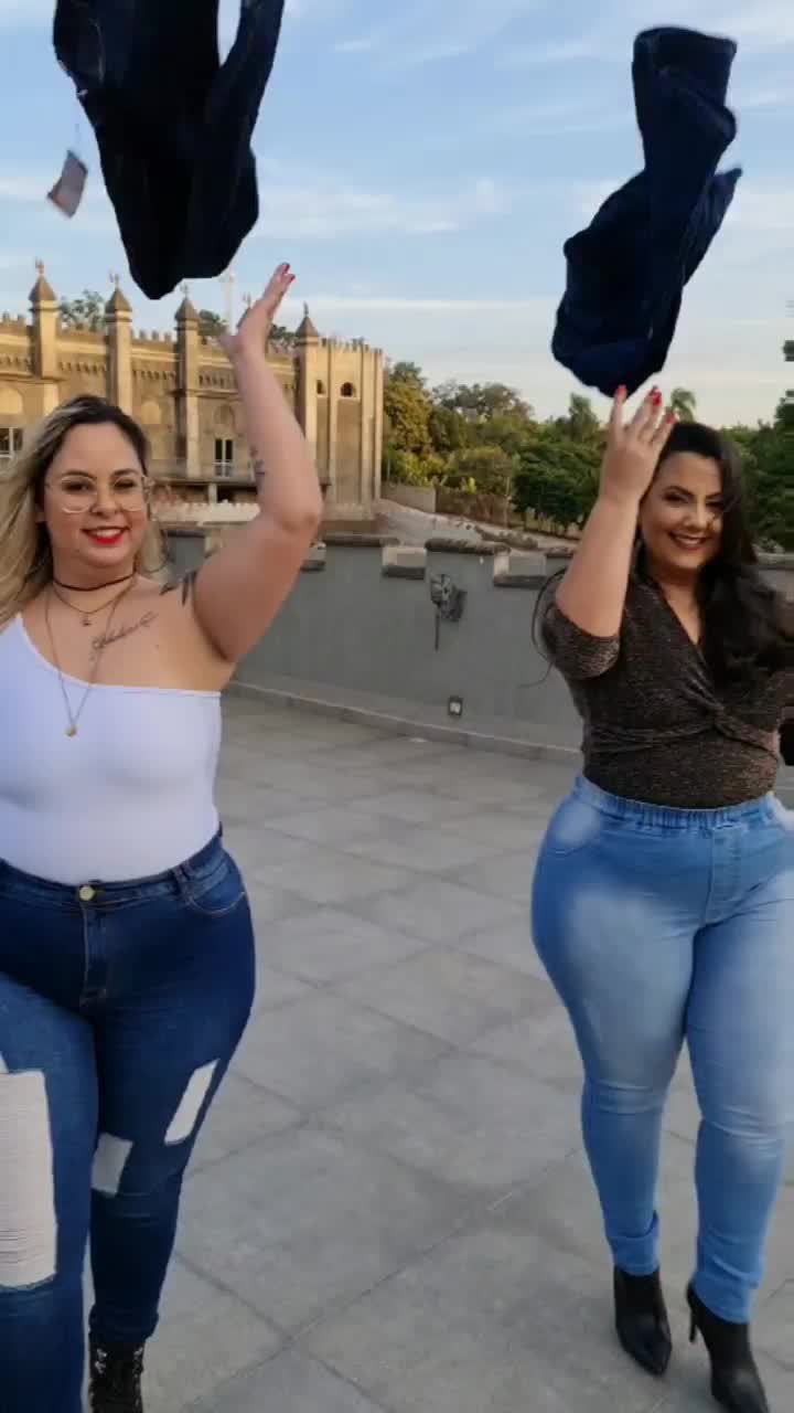 @Leka Lopes
