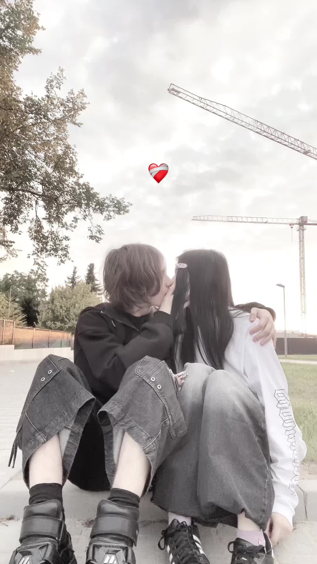 @юрикаа