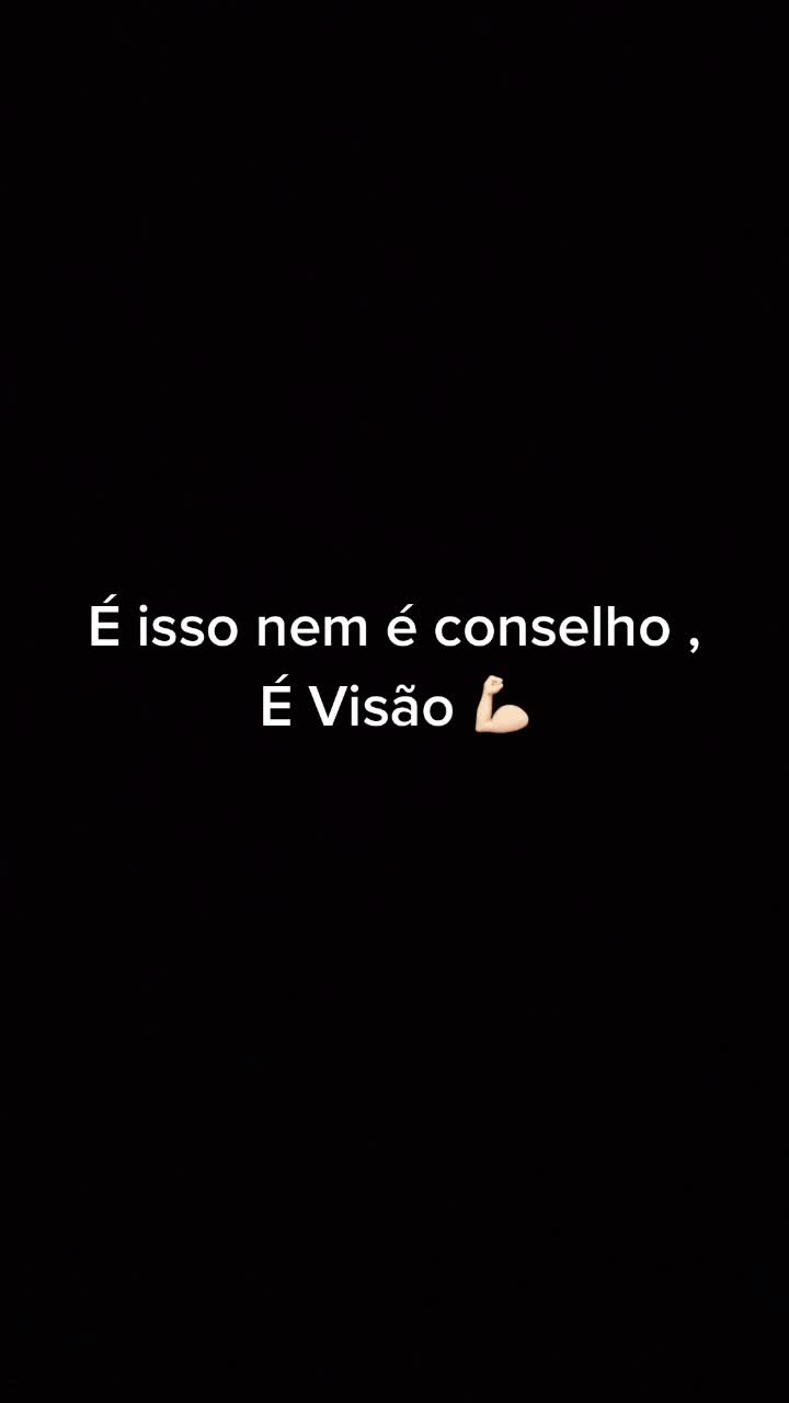 @JulianaPoorto