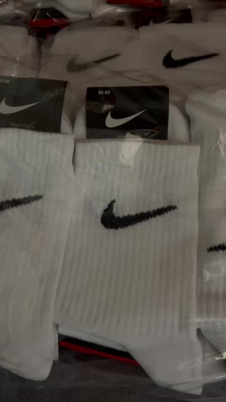 @FoxSocks