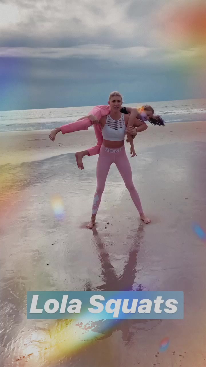 @shaniesmash