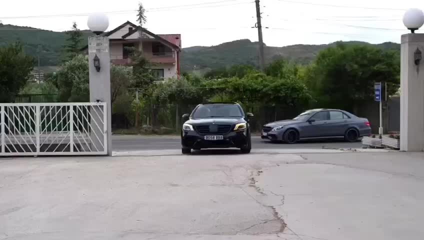 @_serjani_