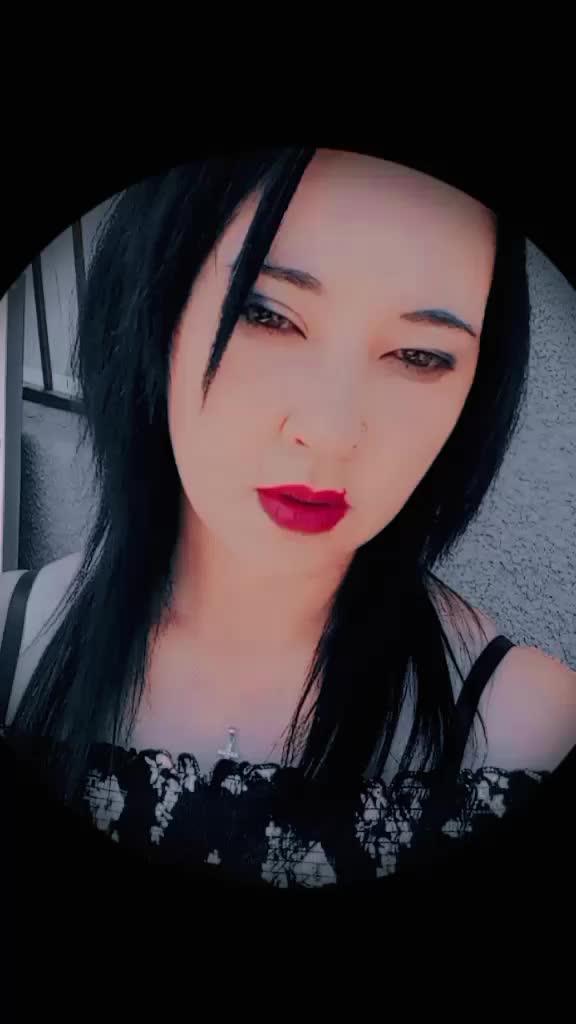 @Bella_chelldries