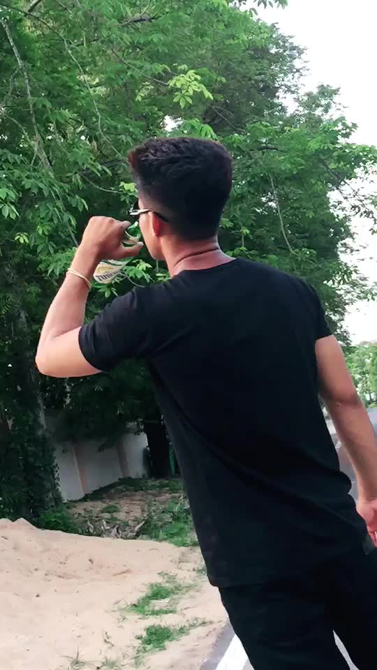 @ad_roman__memon