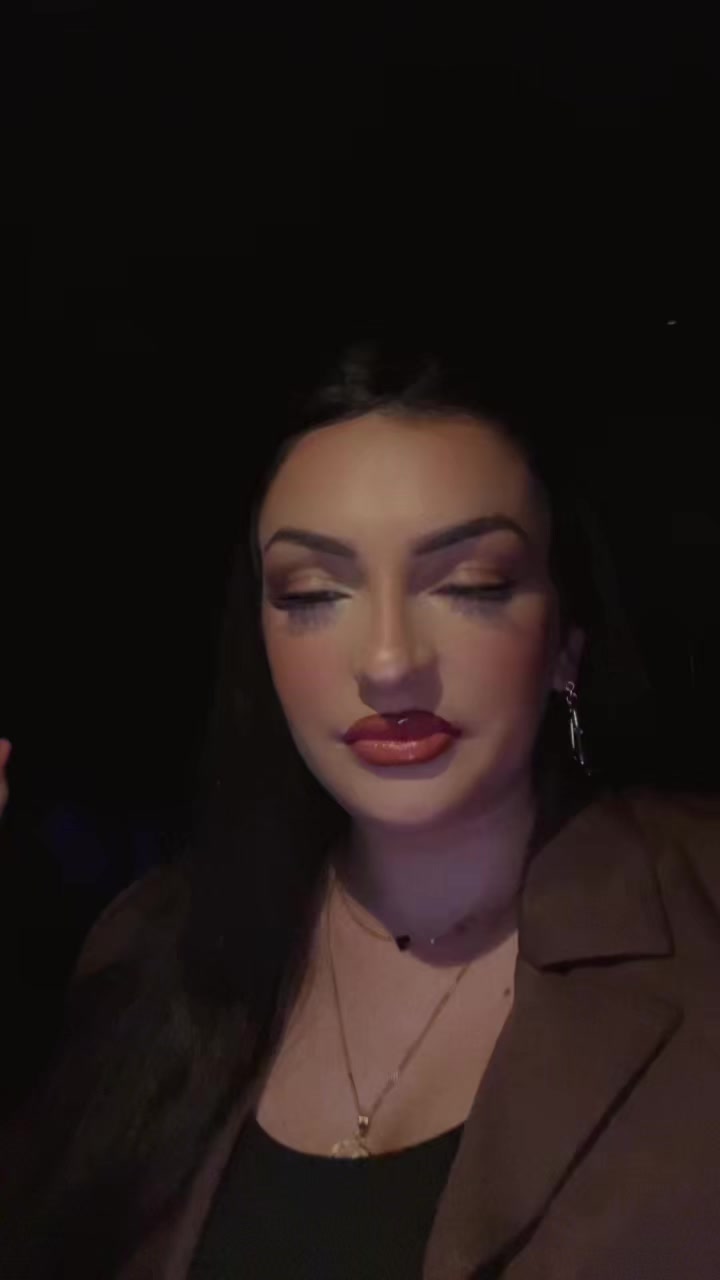 @linakazimi4