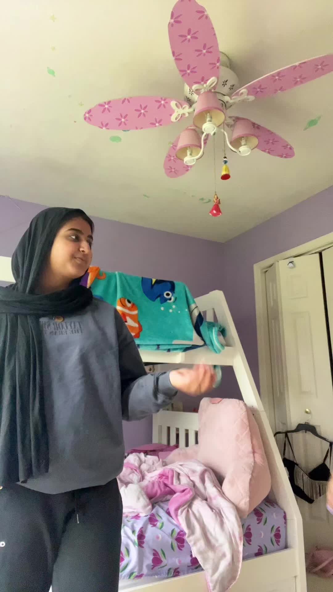 @hooriaa