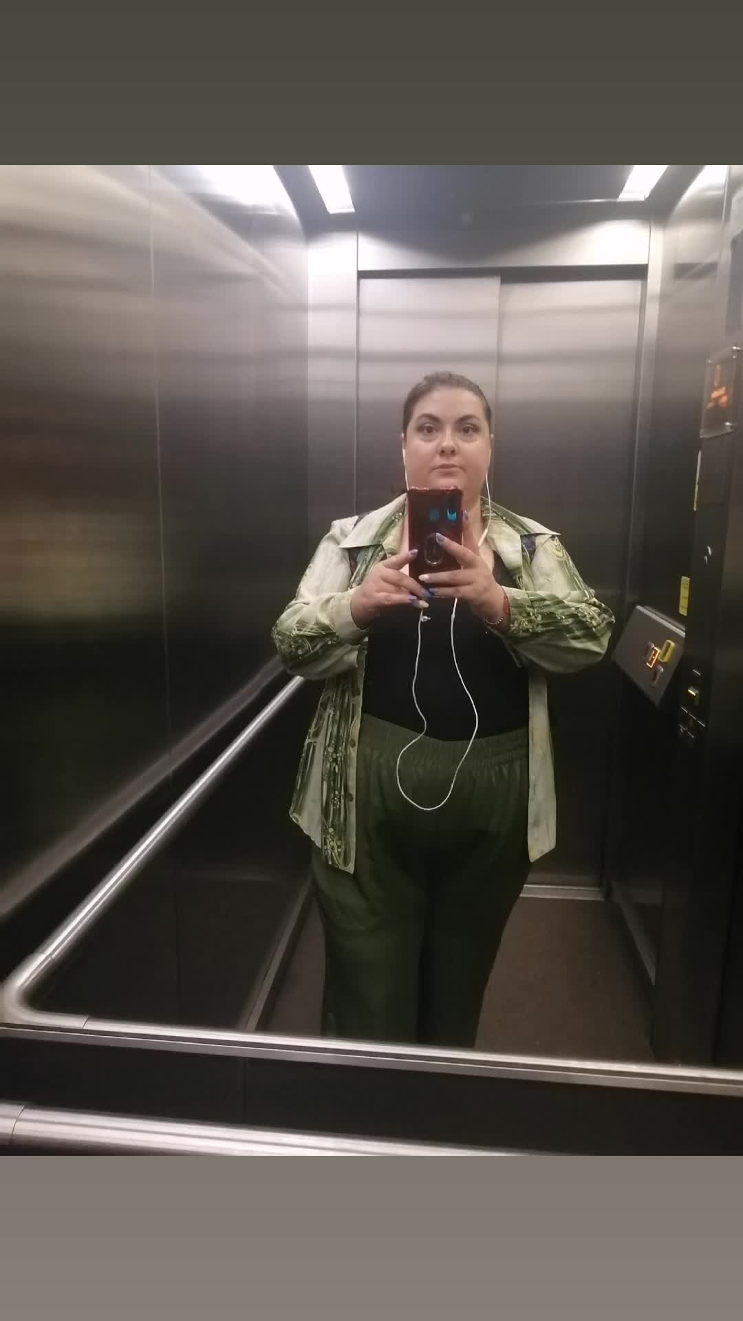@AlexaMel