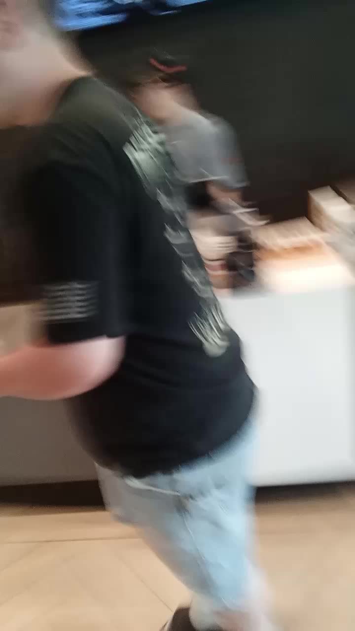 @chrisleone55