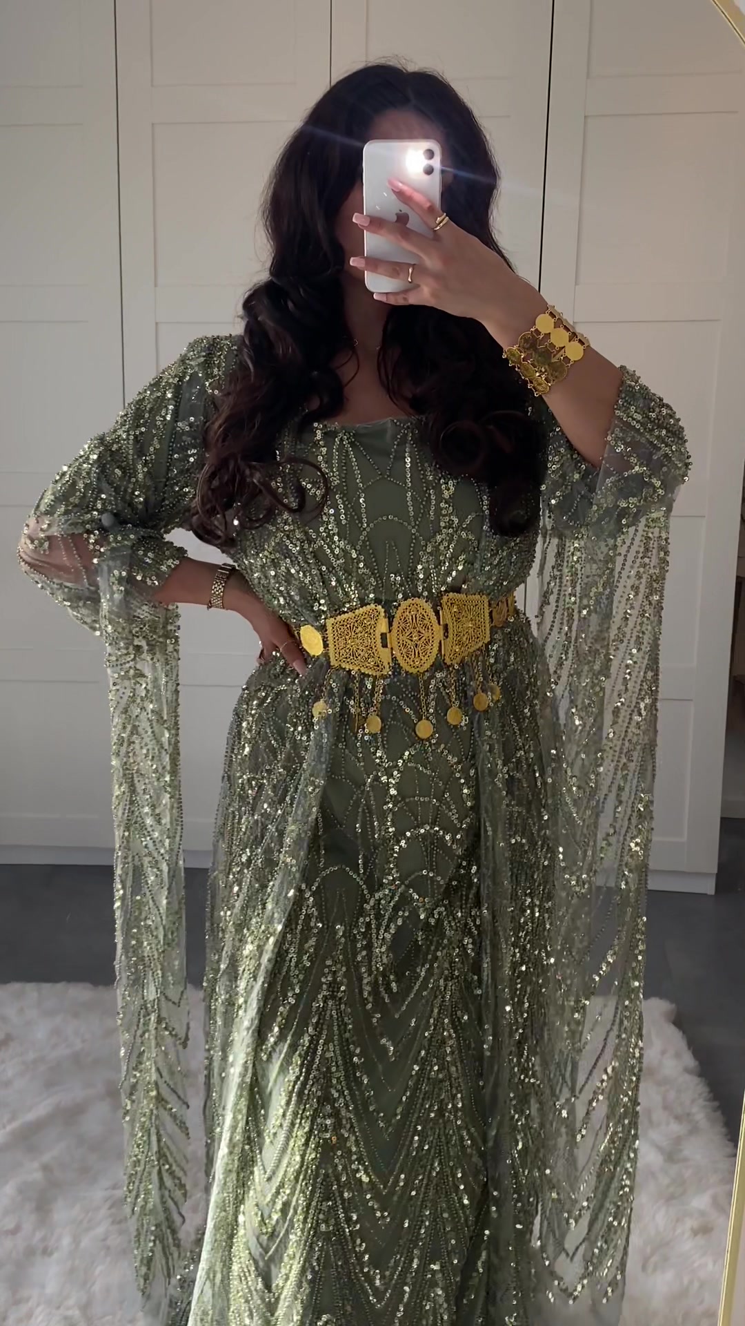 @artemisdress