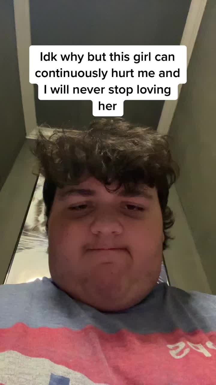 @NoBodyLuvsClaped