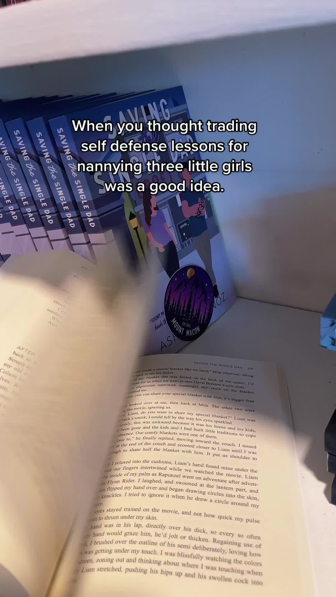 @Ashley Muñoz Reads