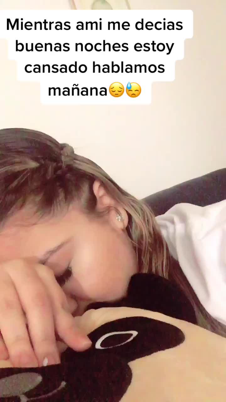 @Giselle Posada Official
