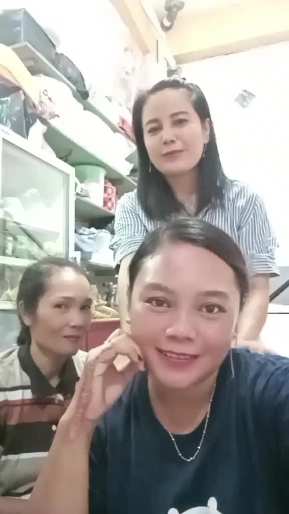 @Ayuk kepo
