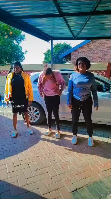 @Koketso_gale1