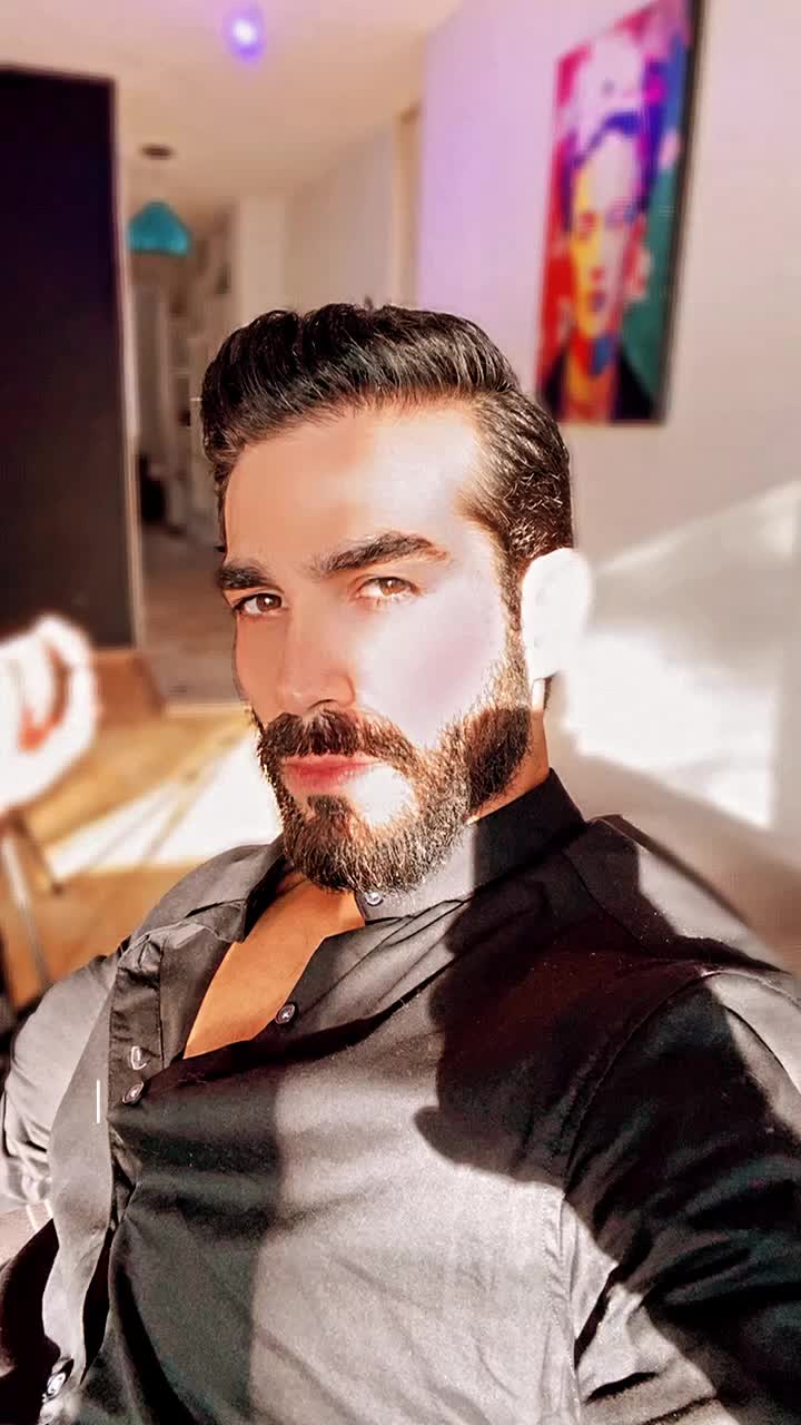 @Roberto Valdez