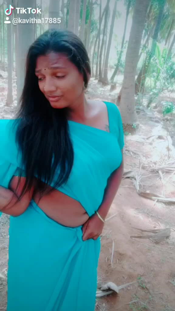 @கிளாமர் கவிதா
