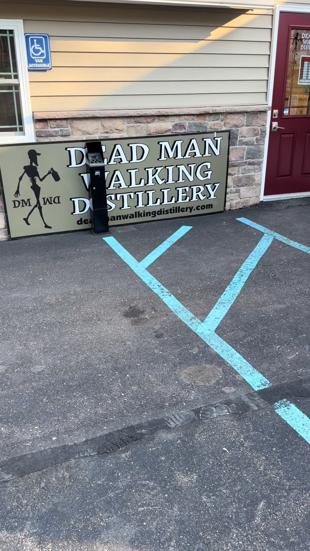 @DeadManWalkingDistillery_Bloom