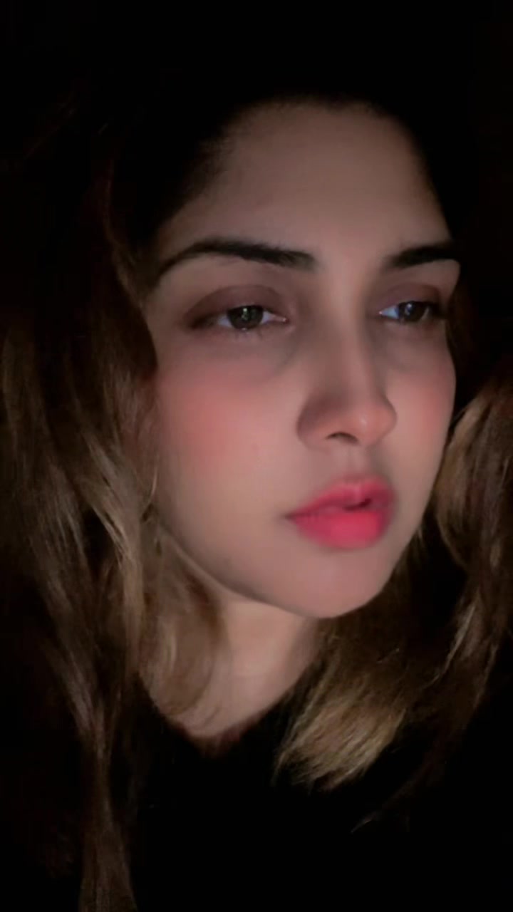 @Chunkygirlsrilanka