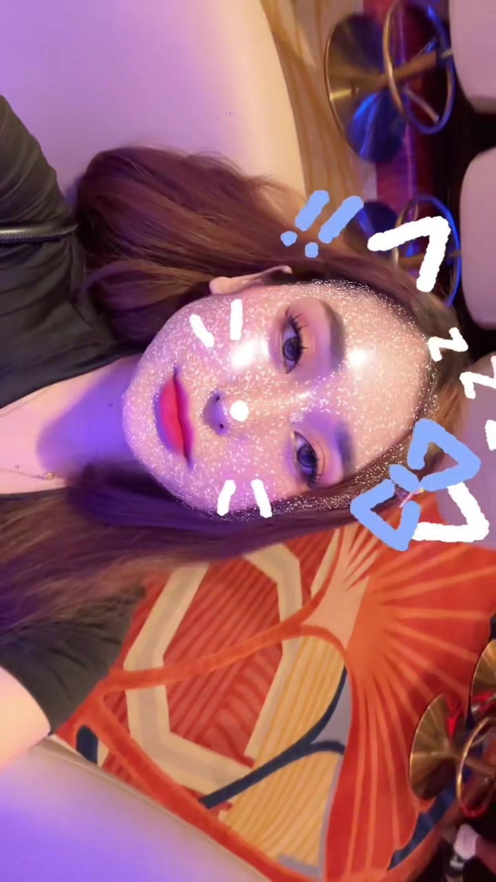 @Hoài Thương🇻🇳💵