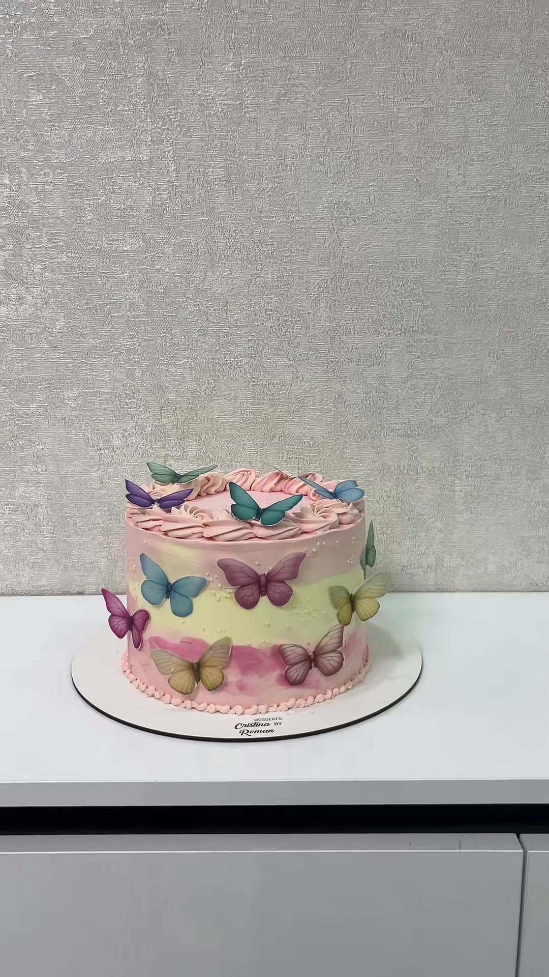 @Desserts by Cristina Roman